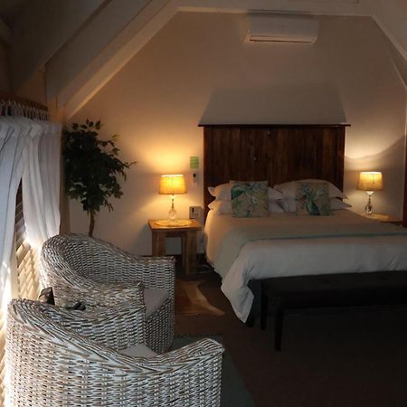 Bed and Breakfast The Leopard Tree Polokwane Esterno foto